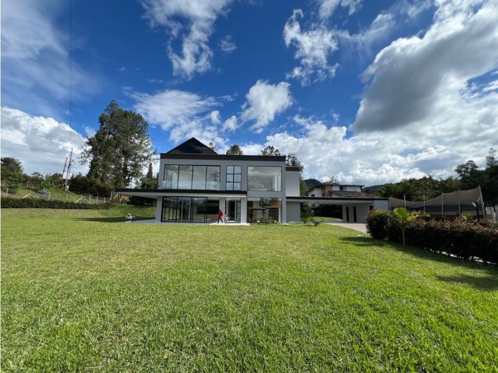 Casa Campestre en venta Antioquia Rionegro Rionegro 600 m2 Habitaciones 5 Baños 5 Garajes 4 Precio $4800000000