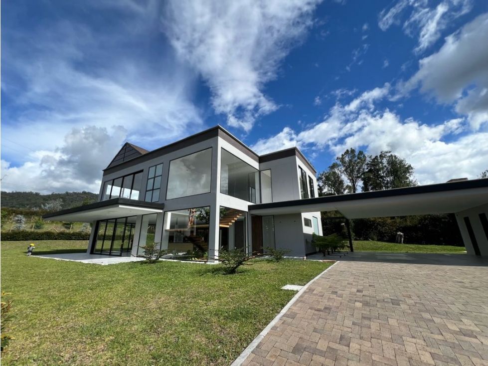 Casa Campestre en venta Antioquia Rionegro Rionegro 600 m2 Habitaciones 5 Baños 5 Garajes 4 Precio $4800000000