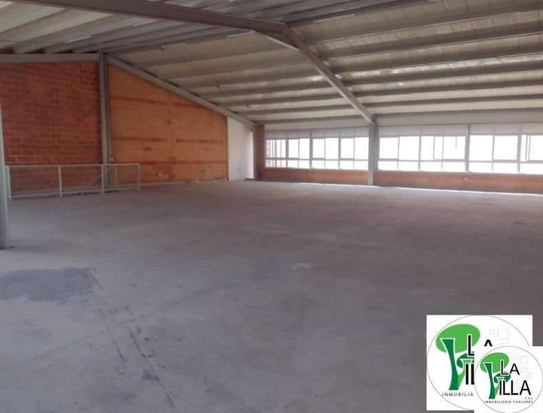 Bodega en arriendo Antioquia Medellín Simón Bolívar 290 m2 Habitaciones 0 Baños 0 Garajes 0 Precio $15000000