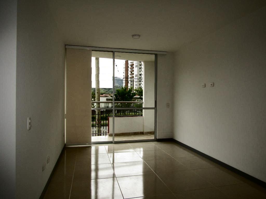 Apartamento en arriendo Risaralda Dosquebradas Bombay 70 m2 Habitaciones 3 Baños 2 Garajes 1 Precio $1750000