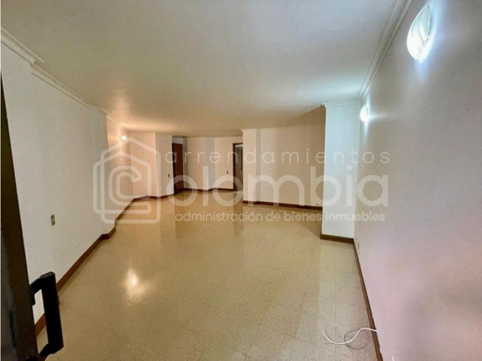 Apartamento en venta Antioquia Envigado Bosques De Zúñiga 107 m2 Habitaciones 3 Baños 3 Garajes 2 Precio $740000000