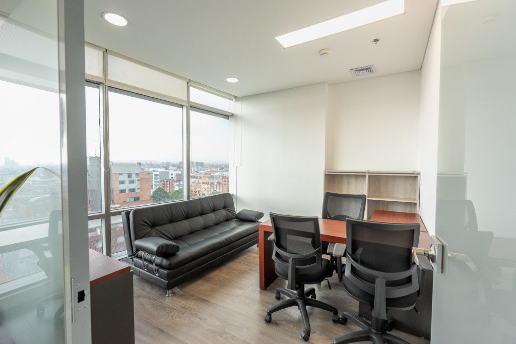 Oficina en venta Cundinamarca Bogotá La Cabrera 80 m2 Habitaciones 0 Baños 0 Garajes 2 Precio $1260000000