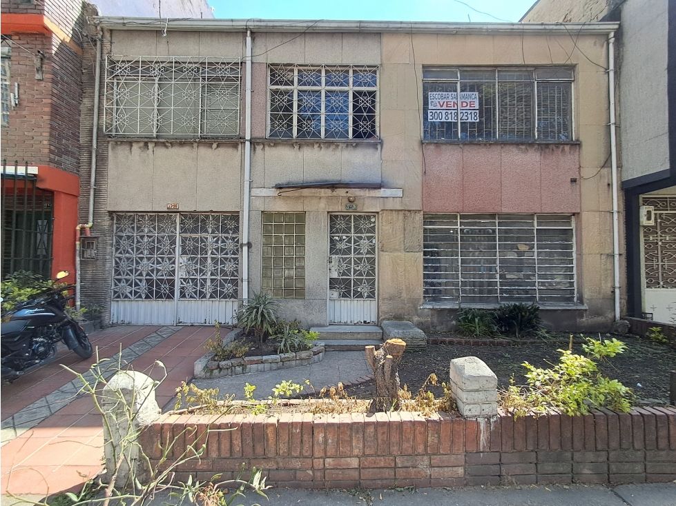 Casa en venta Cundinamarca Bogotá Paramericano 272 m2 Habitaciones 5 Baños 4 Garajes 1 Precio $700000000