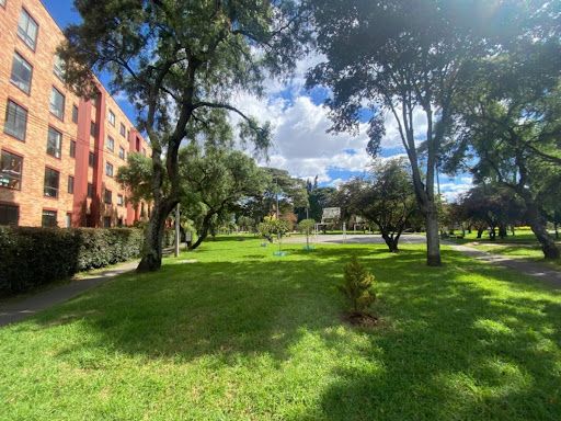 Casa en venta Cundinamarca Bogotá Mallorca 153 m2 Habitaciones 4 Baños 3 Garajes 2 Precio $790000000