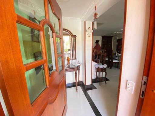 Casa en venta Cundinamarca Bogotá Modelia Occidental 153 m2 Habitaciones 4 Baños 3 Garajes 2 Precio $789900000