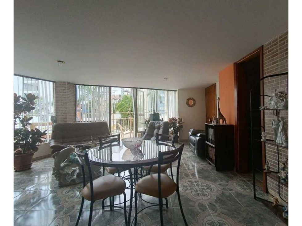 Apartamento en venta Caldas Manizales Manizales 208 m2 Habitaciones 4 Baños 3 Garajes 1 Precio $450000000