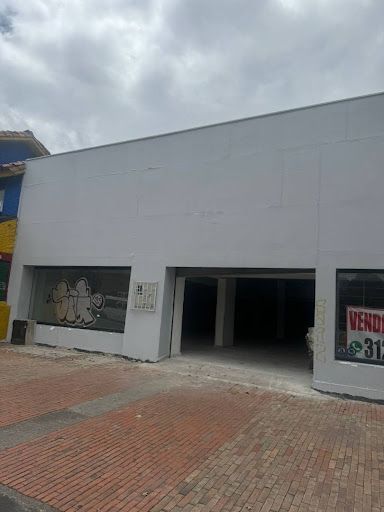 Local en venta Cundinamarca Bogotá Las Villas 490 m2 Habitaciones 0 Baños 2 Garajes 2 Precio $2800000000