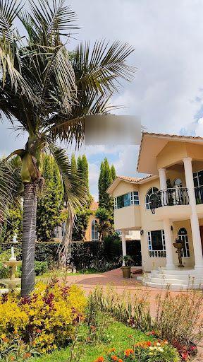 Casa en venta Cundinamarca Cajicá Centro 455 m2 Habitaciones 4 Baños 4 Garajes 2 Precio $2500000000