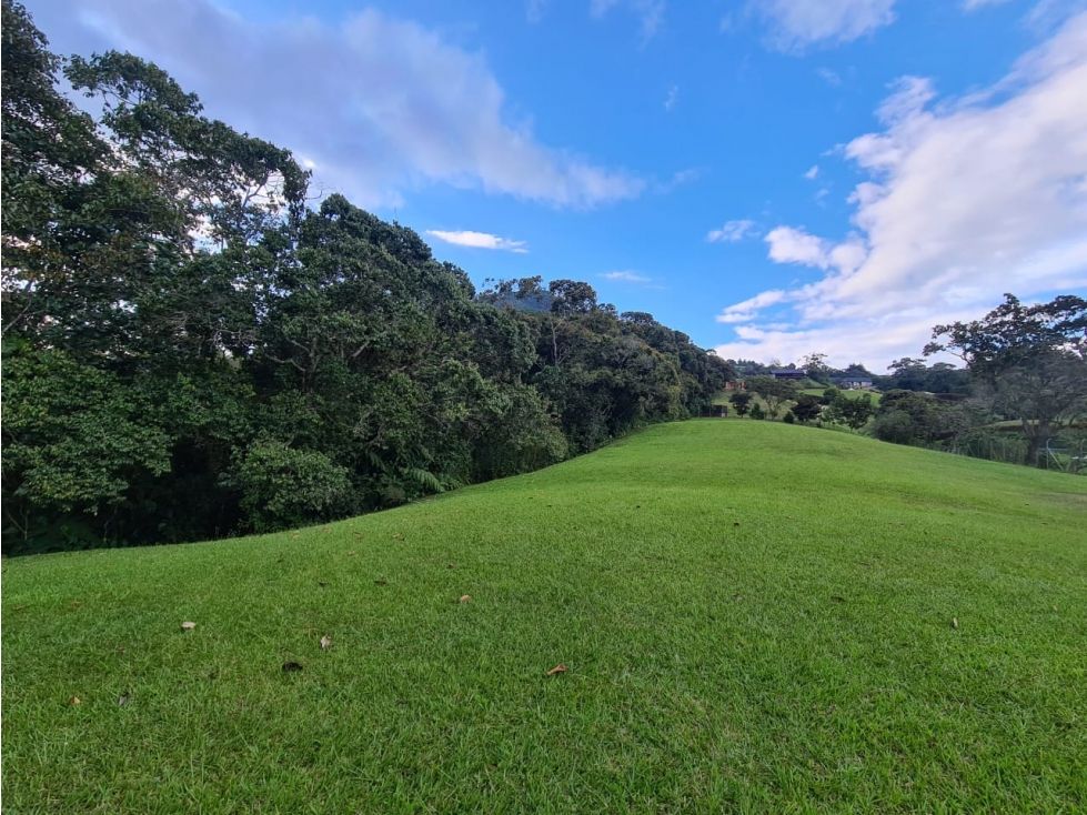Lote en venta Antioquia La Ceja La Ceja 5686 m2 Habitaciones 0 Baños 0 Garajes 0 Precio $1600000000