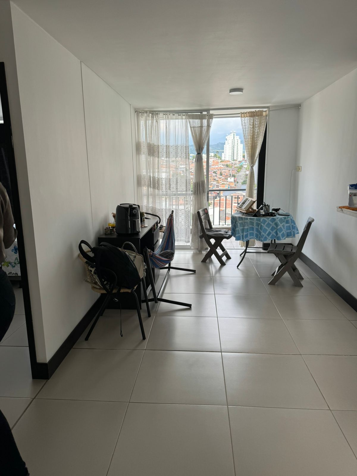 Apartamento en venta Risaralda Pereira La Julia 50 m2 Habitaciones 1 Baños 2 Garajes 1 Precio $320000000