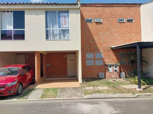 Casa en arriendo Cundinamarca Siberia Siberia 180 m2 Habitaciones 3 Baños 3 Garajes 2 Precio $1600000