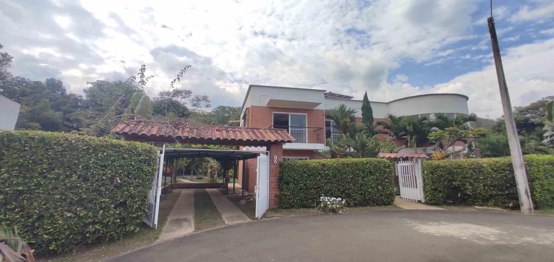 Casa en venta Valle Del Cauca Jamundí Cn Campestre Verde Horizonte 194 m2 Habitaciones 4 Baños 4 Garajes 2 Precio $1100000000