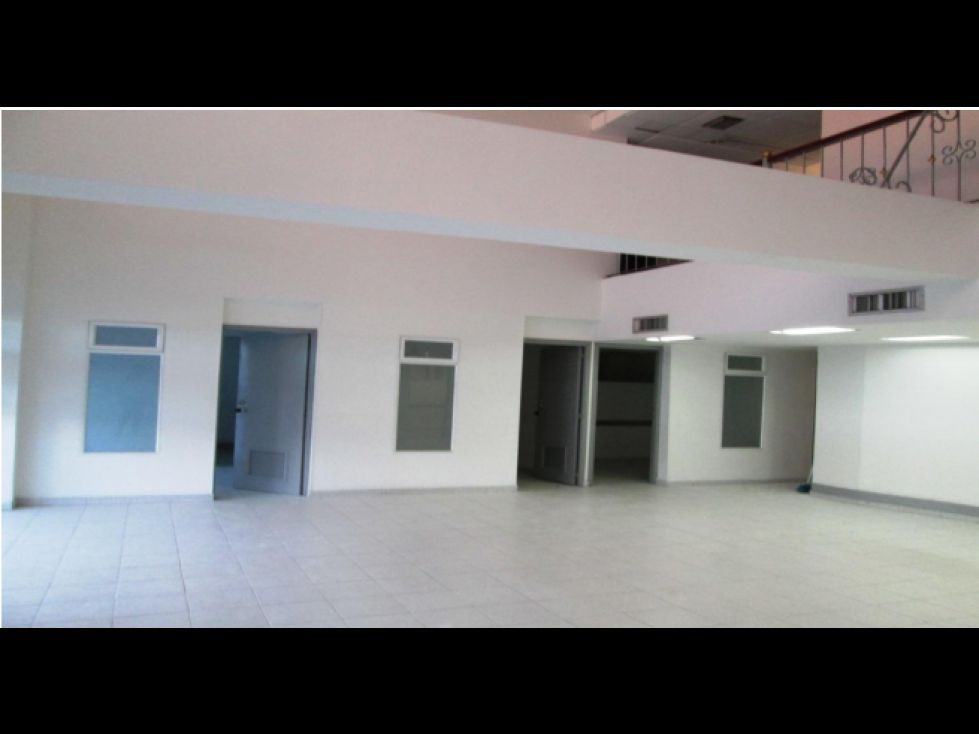 Local en arriendo Bolívar Cartagena Ceballos 245 m2 Habitaciones 0 Baños 4 Garajes 1 Precio $14300000