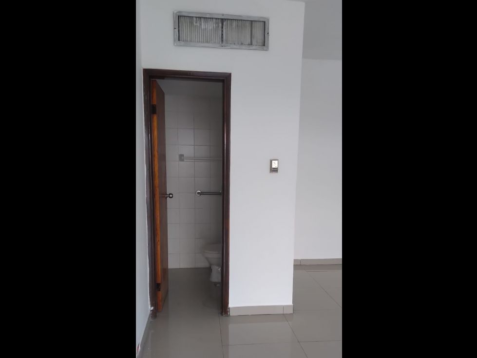 Oficina en arriendo Bolívar Cartagena Los Alpes 31 m2 Habitaciones 0 Baños 1 Garajes 0 Precio $3600000