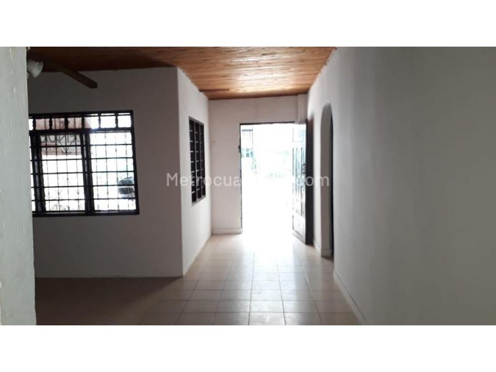 Casa en venta Bolívar Cartagena Pie De La Popa 130 m2 Habitaciones 2 Baños 4 Garajes 0 Precio $450000000