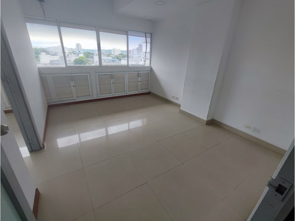 Oficina en arriendo Bolívar Cartagena Escallon Villa 104 m2 Habitaciones 0 Baños 1 Garajes 0 Precio $9500000