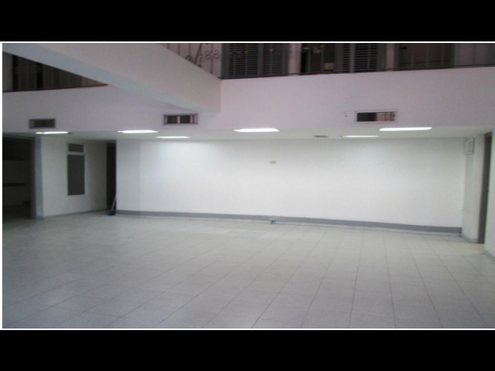 Local en venta Bolívar Cartagena Ceballos 245 m2 Habitaciones 0 Baños 4 Garajes 1 Precio $1720000000