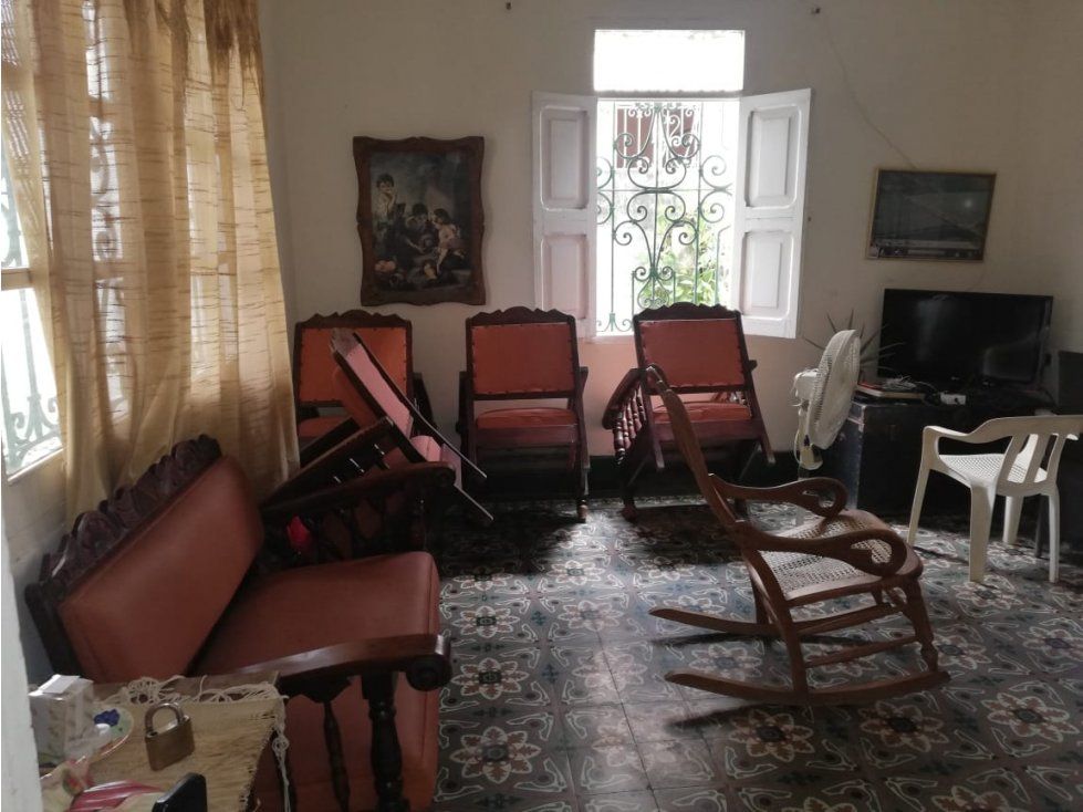 Casa en venta Bolívar Cartagena Pie De La Popa 250 m2 Habitaciones 3 Baños 2 Garajes 0 Precio $2100000000