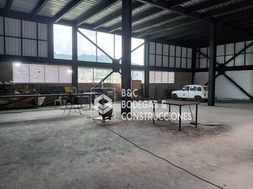 Bodega en arriendo Antioquia Guarne Santo Tomás 1685 m2 Habitaciones 0 Baños 3 Garajes 0 Precio $41338030