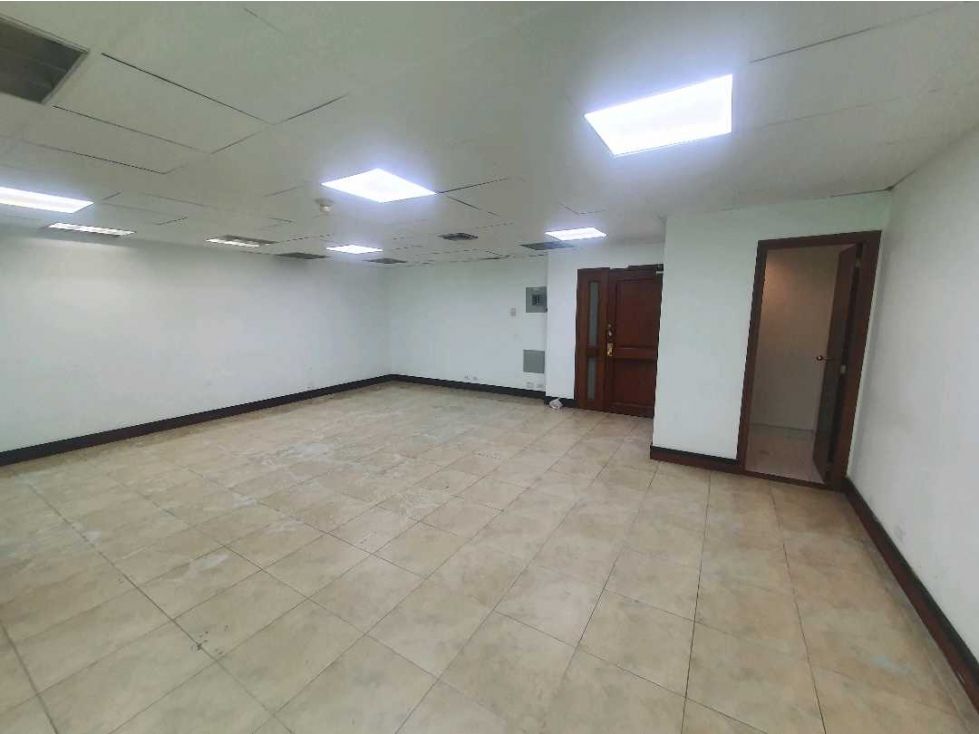 Oficina en arriendo Antioquia Medellín Noel 66 m2 Habitaciones 0 Baños 1 Garajes 1 Precio $5570000