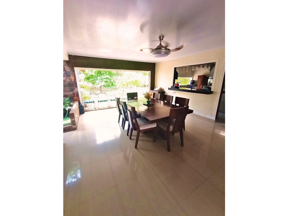 Casa en venta Bolívar Turbaco El Prado 860 m2 Habitaciones 11 Baños 8 Garajes 5 Precio $1100000000