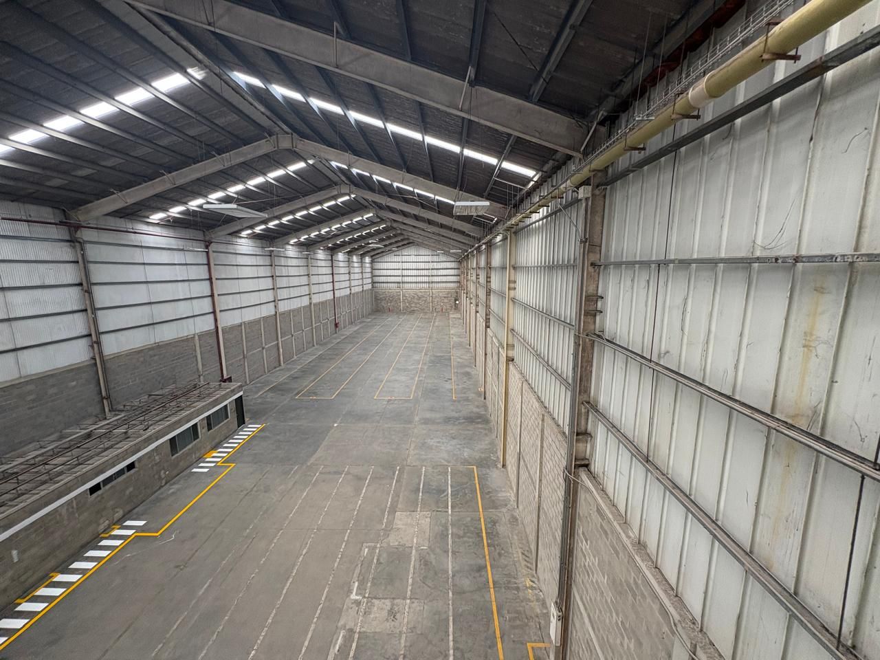 Bodega en arriendo Atlántico Barranquilla Villa San Pedro Iii 1960 m2 Habitaciones 0 Baños 4 Garajes 0 Precio $46578455