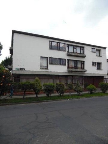Edificio en venta Cundinamarca Bogotá San Luis 790 m2 Habitaciones 17 Baños 7 Garajes 1 Precio $3200000000