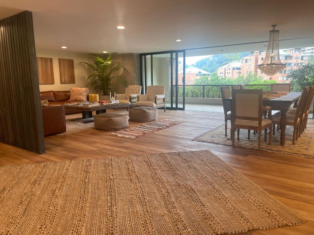 Apartamento en venta Antioquia Medellín Las Lomas No2 302 m2 Habitaciones 3 Baños 4 Garajes 2 Precio $2250000000