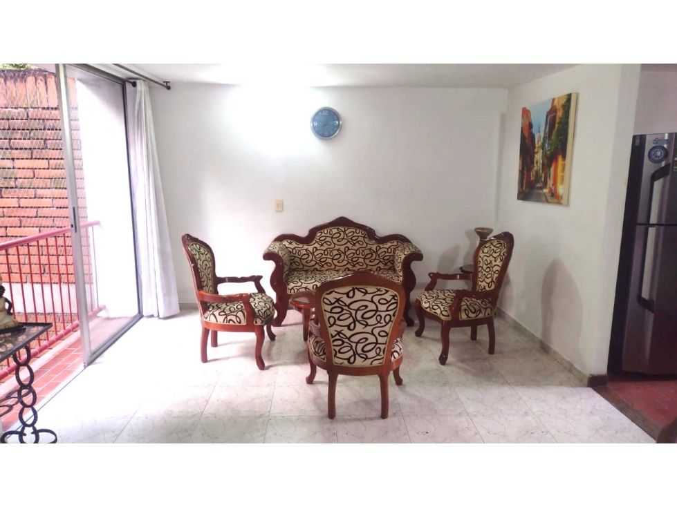 Apartamento en arriendo Antioquia Medellín San Diego 68 m2 Habitaciones 3 Baños 2 Garajes 1 Precio $2800000
