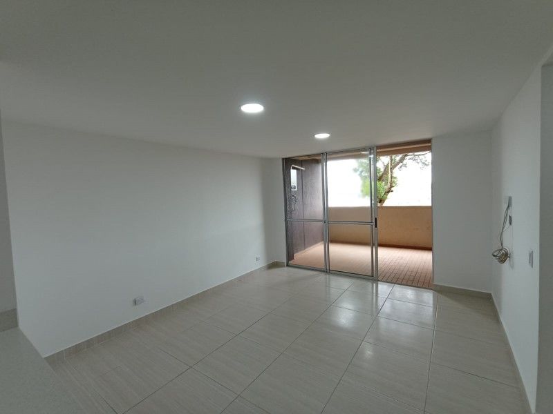 Apartamento en arriendo Antioquia Marinilla La Industrial 68 m2 Habitaciones 3 Baños 2 Garajes 1 Precio $1550000