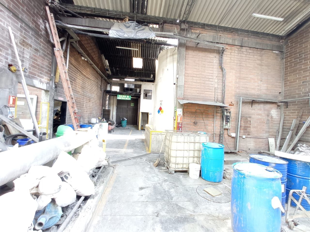 Bodega en venta Antioquia Sabaneta La Florida 1738 m2 Habitaciones 0 Baños 6 Garajes 0 Precio $7500000000