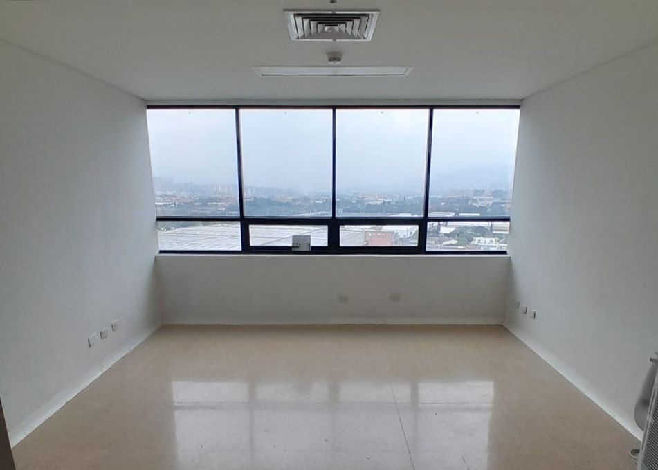 Consultorio en arriendo Antioquia Envigado Las Vegas 34 m2 Habitaciones 0 Baños 1 Garajes 1 Precio $3600000