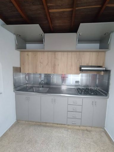 Casa en arriendo Antioquia Itagüí Camparola 90 m2 Habitaciones 4 Baños 1 Garajes 0 Precio $2000000
