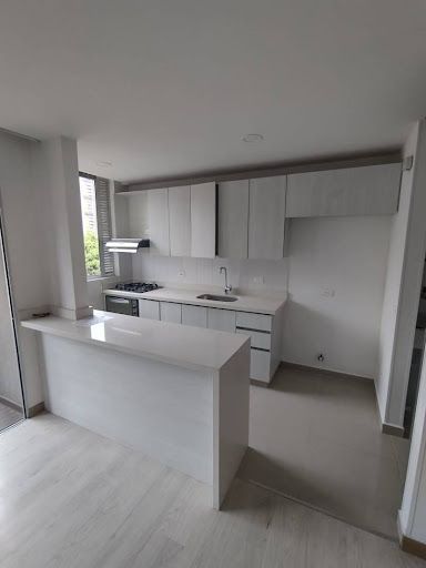 Apartamento en arriendo Antioquia Itagüí Santa Catalina 86 m2 Habitaciones 3 Baños 2 Garajes 1 Precio $2900000