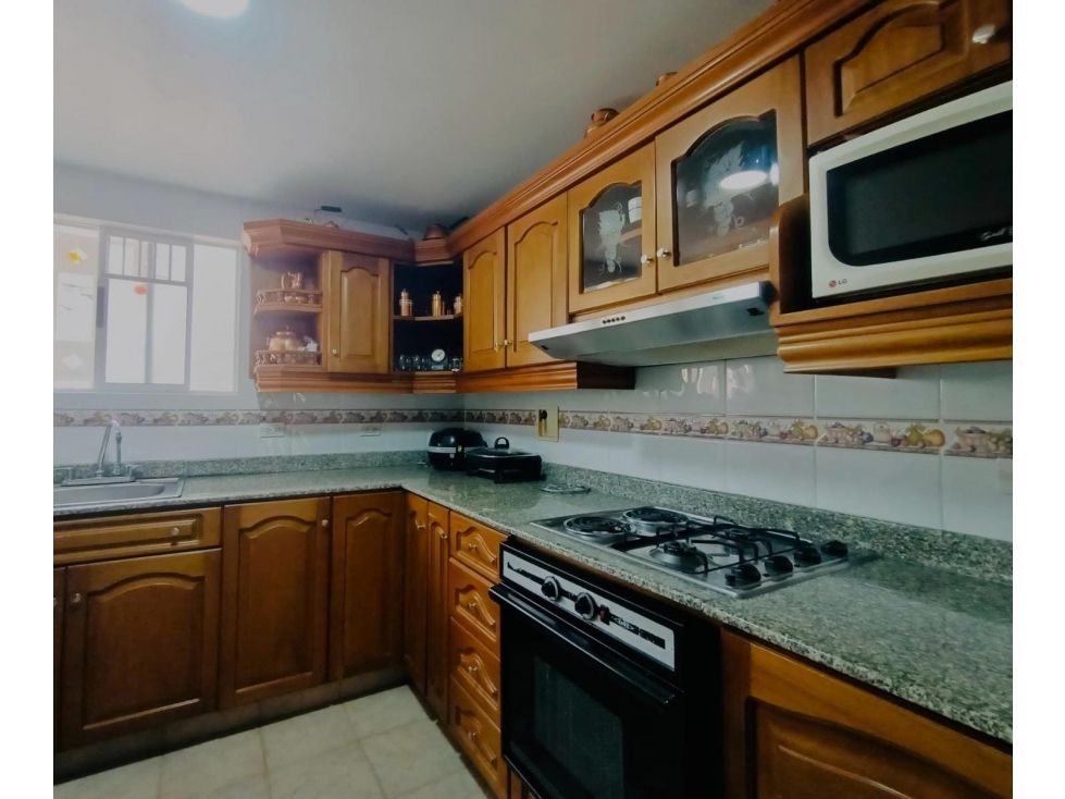 Casa en venta Antioquia Medellín La Mota 140 m2 Habitaciones 3 Baños 3 Garajes 1 Precio $850000000