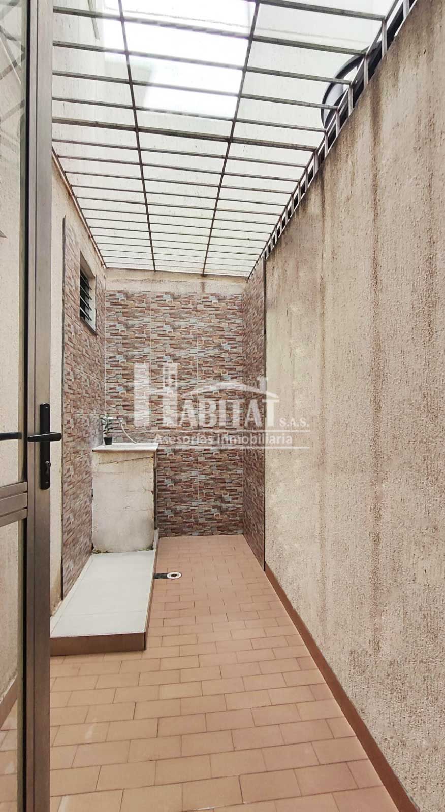 Apartamento en venta Magdalena Santa Marta El Cisne 54 m2 Habitaciones 3 Baños 2 Garajes 1 Precio $148000000