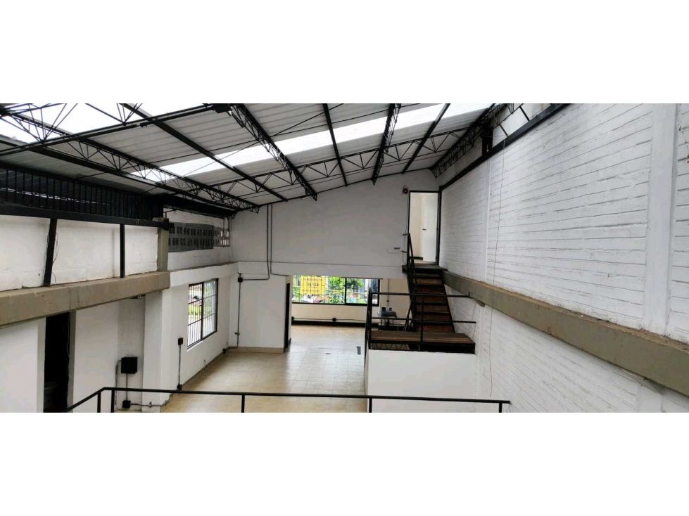 Bodega en arriendo Antioquia Itagüí San Fernando 414 m2 Habitaciones 0 Baños 4 Garajes 0 Precio $15000000