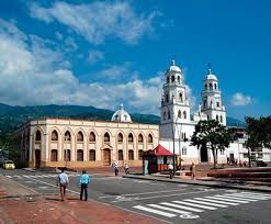 Casa en venta Santander Floridablanca Florida 243 m2 Habitaciones 6 Baños 2 Garajes 0 Precio $898000000