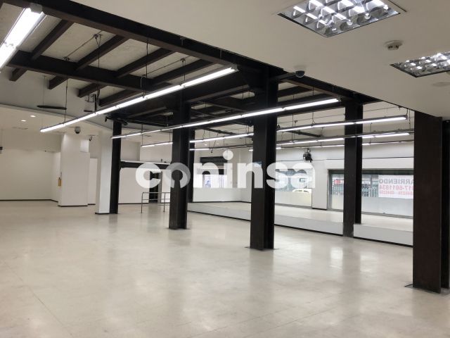 Local en arriendo Cundinamarca Bogotá Las Nieves 918 m2 Habitaciones 0 Baños 2 Garajes 1 Precio $29500000