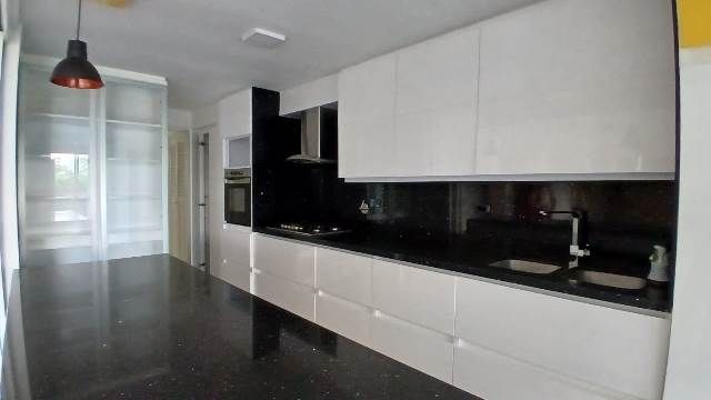 Casa en arriendo Antioquia Medellín San Lucas 230 m2 Habitaciones 2 Baños 4 Garajes 2 Precio $8600000