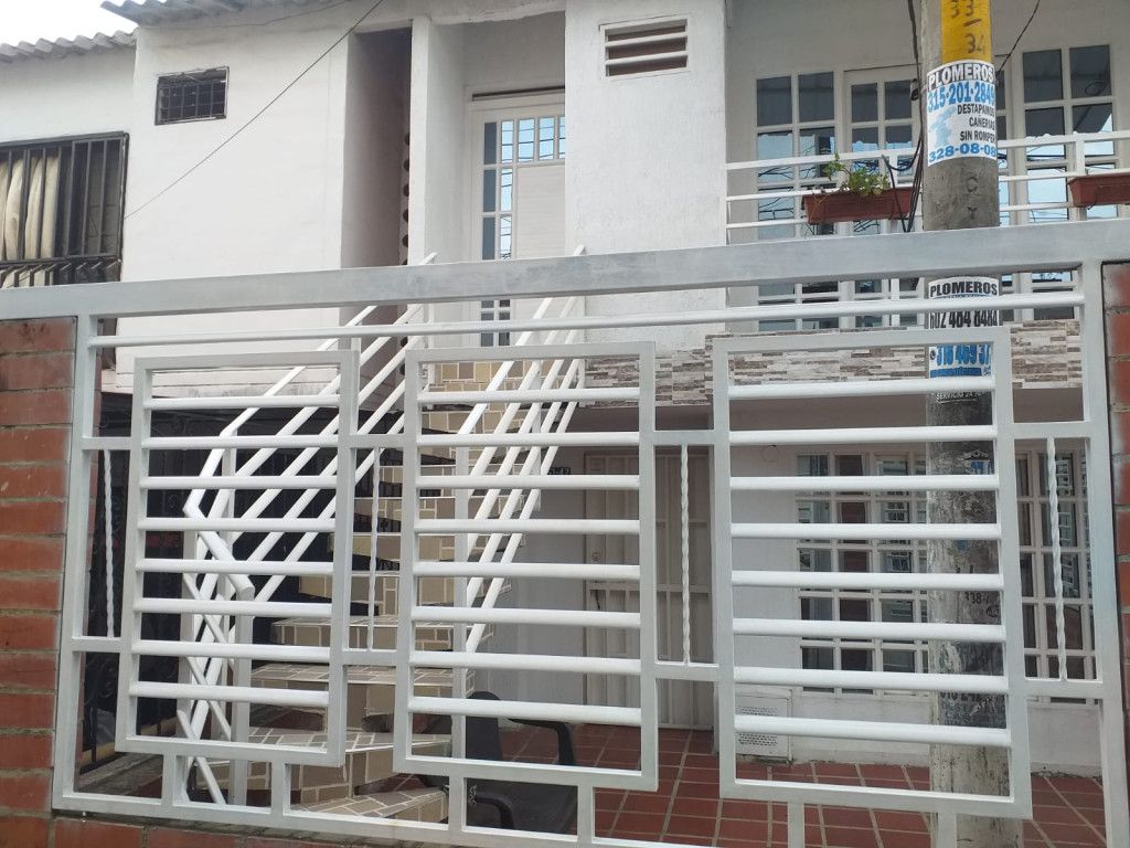 Casa en venta Valle Del Cauca Cali Ciudad Córdoba 67 m2 Habitaciones 5 Baños 3 Garajes 0 Precio $250000000