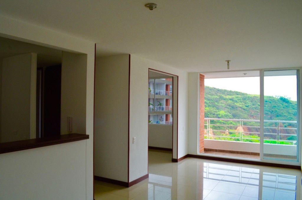 Apartamento en arriendo Valle Del Cauca Cali Normandía 79 m2 Habitaciones 2 Baños 2 Garajes 1 Precio $2800000