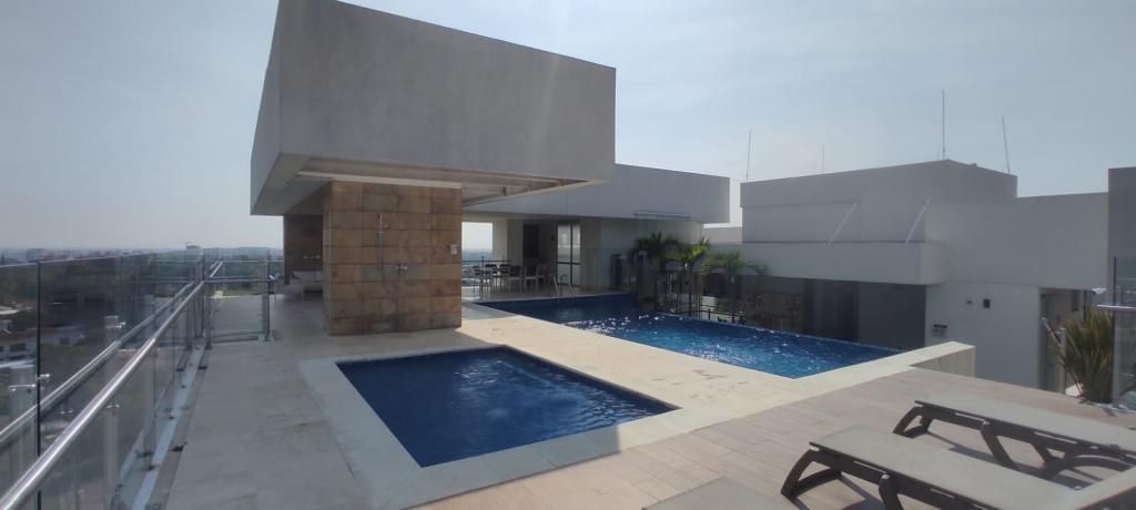 Apartamento en arriendo Valle Del Cauca Cali Urbanización Ciudad Jardín 170 m2 Habitaciones 3 Baños 5 Garajes 2 Precio $5500000