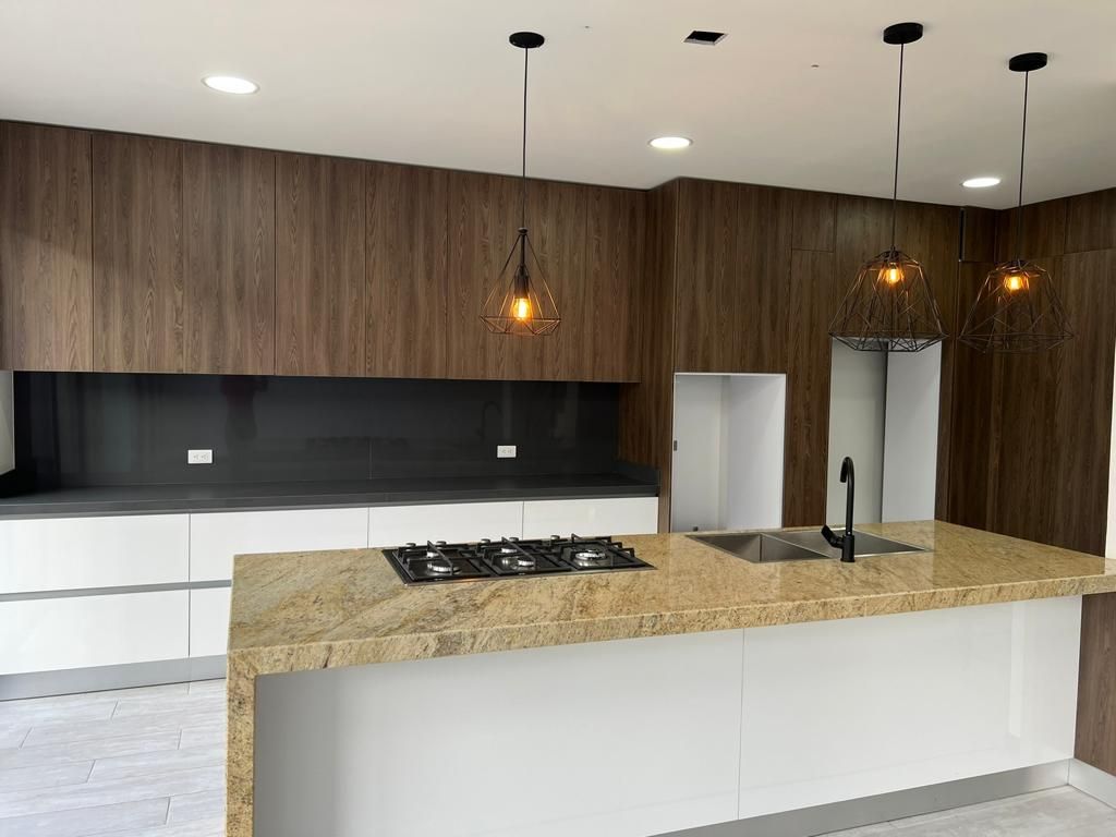 Casa en venta Valle Del Cauca Cali Aguacatal 392 m2 Habitaciones 5 Baños 6 Garajes 4 Precio $1600000000