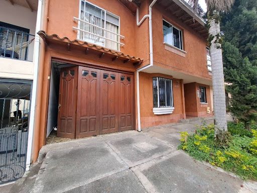 Casa en venta Antioquia Rionegro Urbanizacion Quintas De San Angel 300 m2 Habitaciones 7 Baños 5 Garajes 1 Precio $1200000000