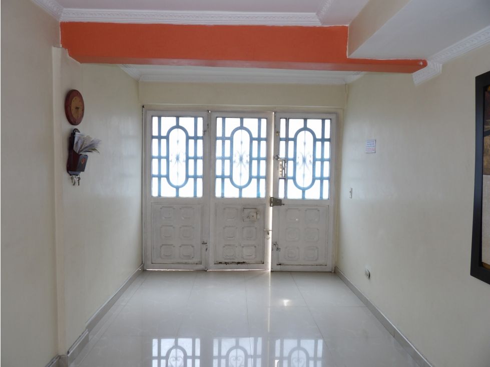 Casa en venta Cundinamarca Bogotá Molinos Del Viento 170 m2 Habitaciones 3 Baños 2 Garajes 0 Precio $450000000