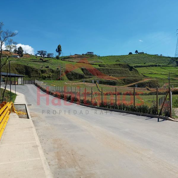 Lote en venta Antioquia Rionegro San Antonio 990 m2 Habitaciones 0 Baños 0 Garajes 0 Precio $650000000