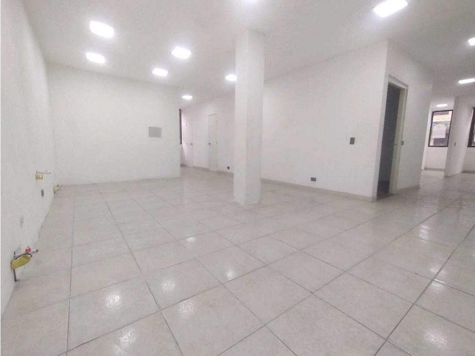 Local en arriendo Antioquia Bello Manchester 80 m2 Habitaciones 0 Baños 2 Garajes 0 Precio $2200000