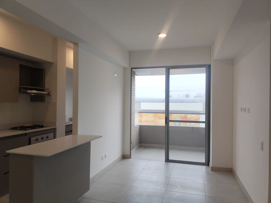 Apartamento en arriendo Antioquia Envigado Jardines 74 m2 Habitaciones 3 Baños 2 Garajes 1 Precio $3850000