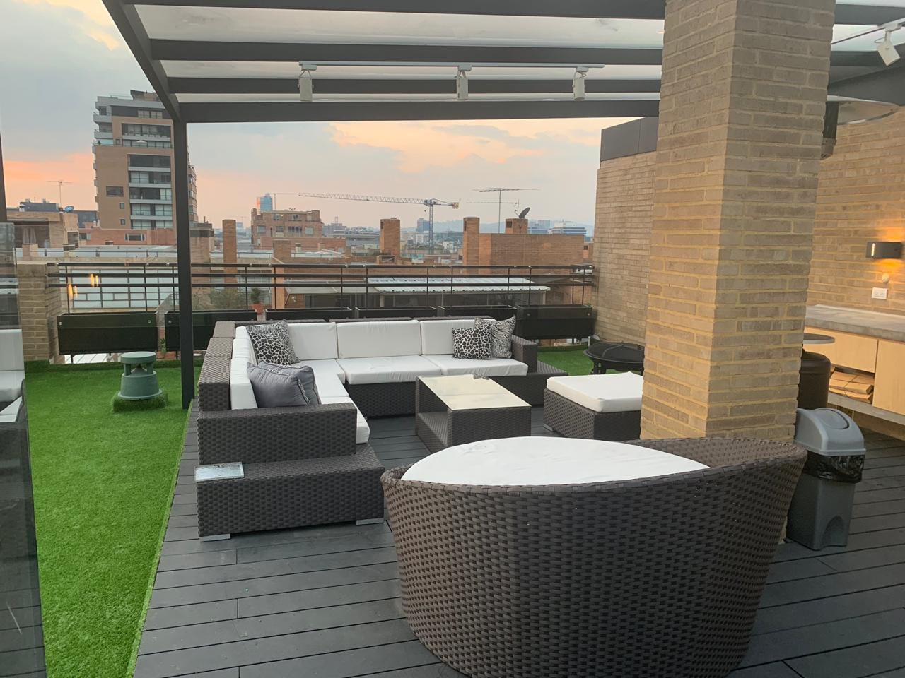 Apartamento en arriendo Cundinamarca Bogotá Chico Norte Et Ii 380 m2 Habitaciones 4 Baños 4 Garajes 4 Precio $22180000